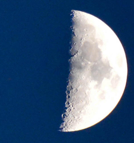 Half Moon-